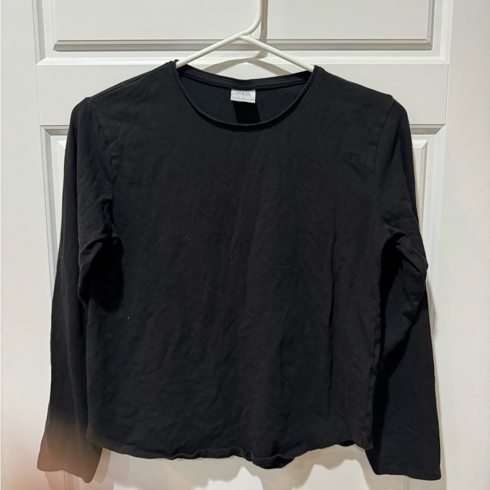 Zara Elegant Black Long Sleeve Tee